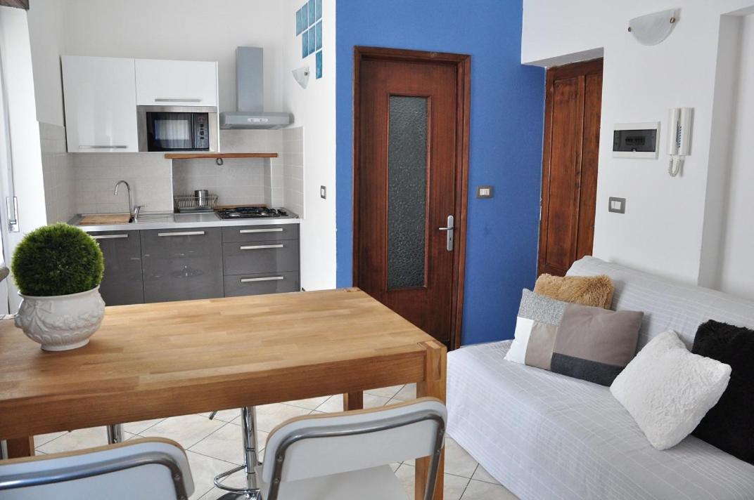 Casa Del Re Apartment Праджелато Екстериор снимка
